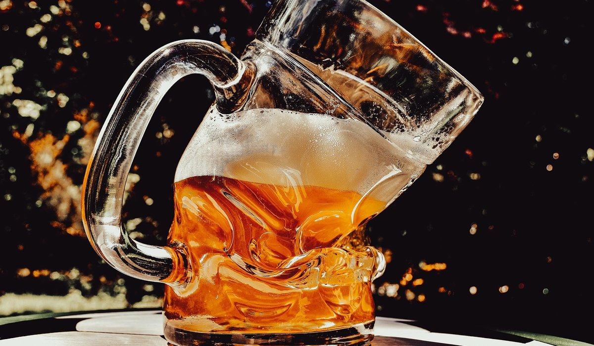 Designing a Pub Garden That Works in All Weathers